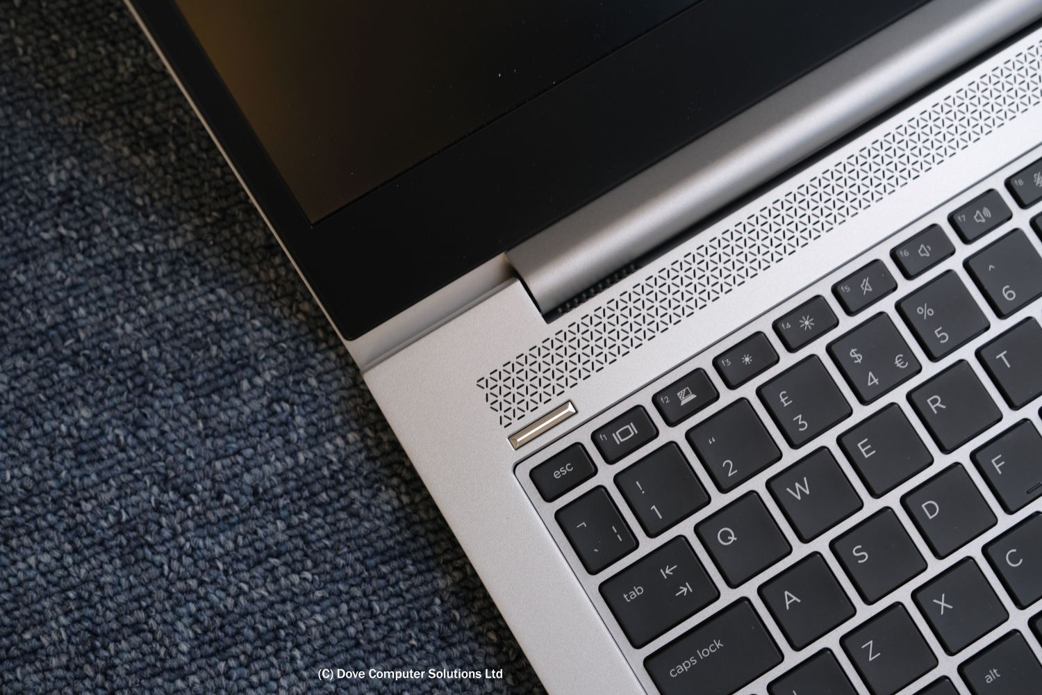 HP EliteBook 830 G6 – Core i5-8265U, 8GB RAM, 256 GB SSD, 13.3″ Full HD